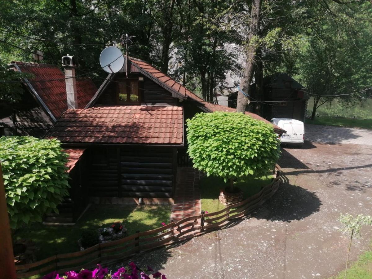 Vikendica Matovic Ovcar Banja Apartment Luaran gambar